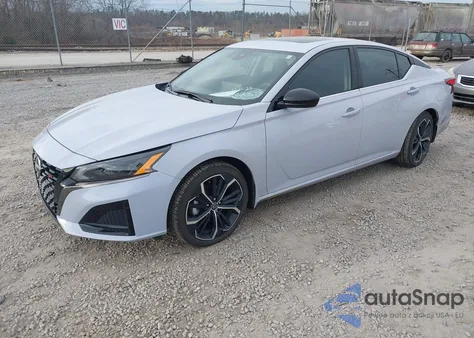 2025 Nissan Altima Sr Awd z USA, uszkodzony, nr VIN 1N4BL4CW7SN303716